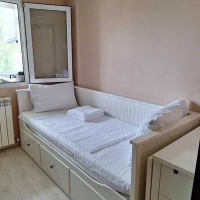 Rental of a comfortable 3-room apartment, 55 m², Faleza Nord, Constanța, Romania